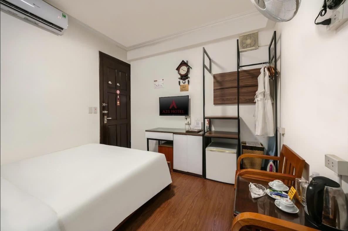 A25 Hotel - Doi Can 2 Hanoi Eksteriør billede